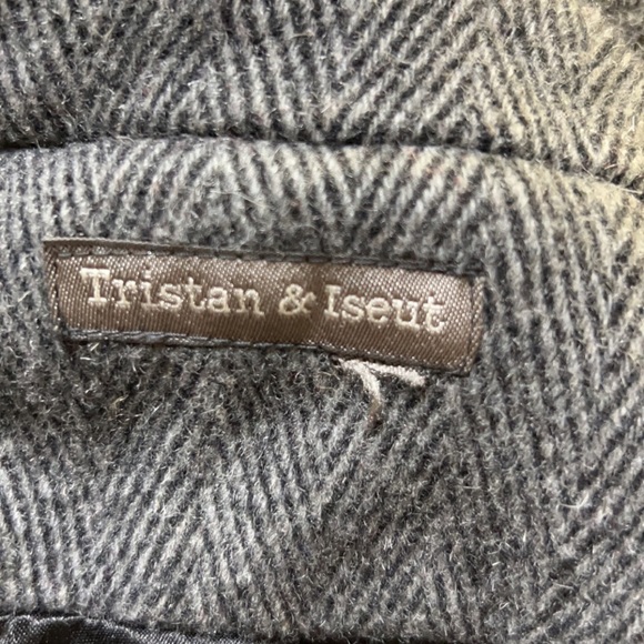 Tristan And Iseut Vintage Coat - Picture 6 of 9